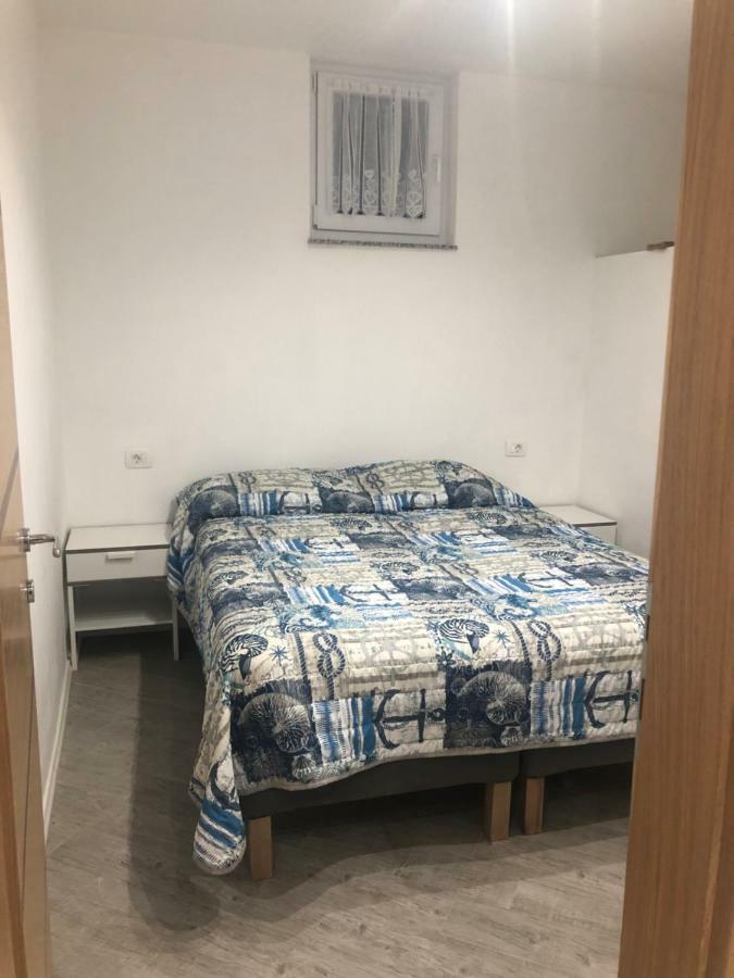 Bozic Apartman Leilighet PUY Eksteriør bilde