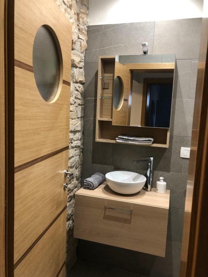 Bozic Apartman Leilighet PUY Eksteriør bilde