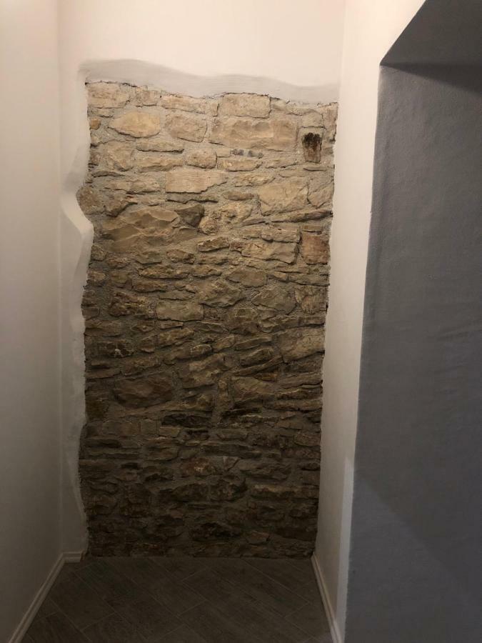 Bozic Apartman Leilighet PUY Eksteriør bilde